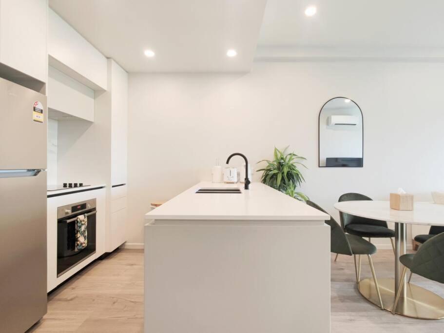 Brand New Stylish 2Br Apartment- Free Parking Auckland Eksteriør billede